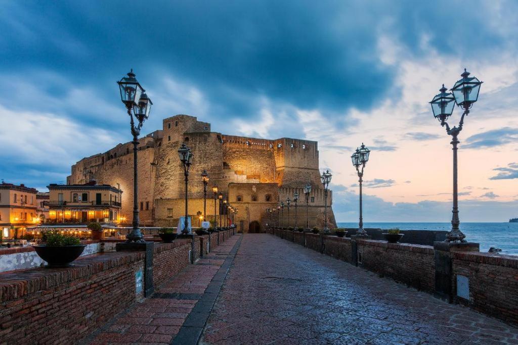 Piazza Carita' Centro Storico Apartment Naples Exterior photo