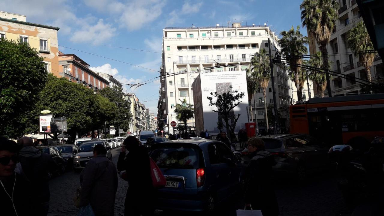 Piazza Carita' Centro Storico Apartment Naples Exterior photo
